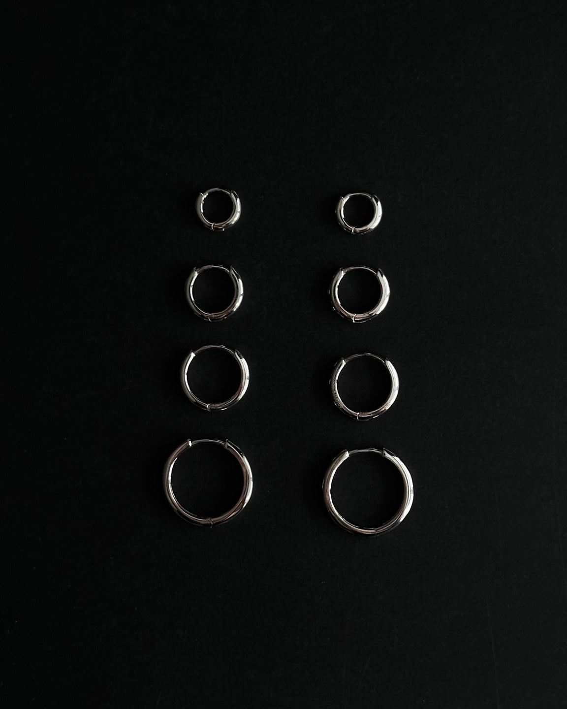 Classic Hoops Medium