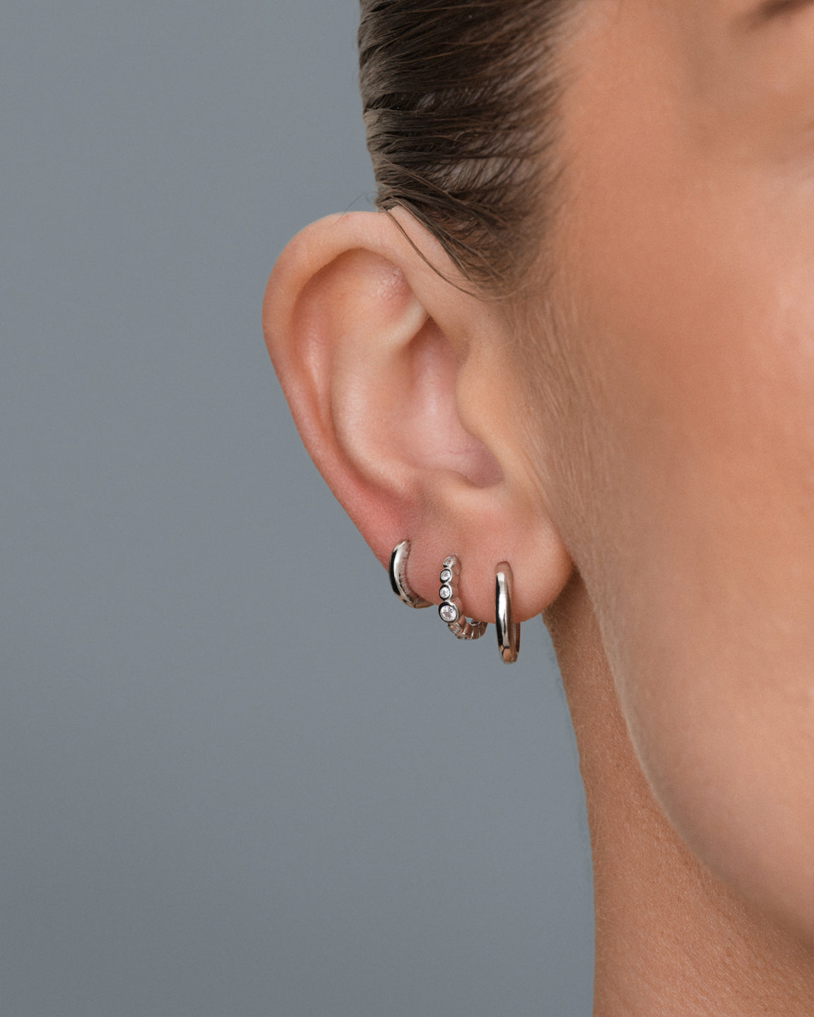 Classic Hoops Medium